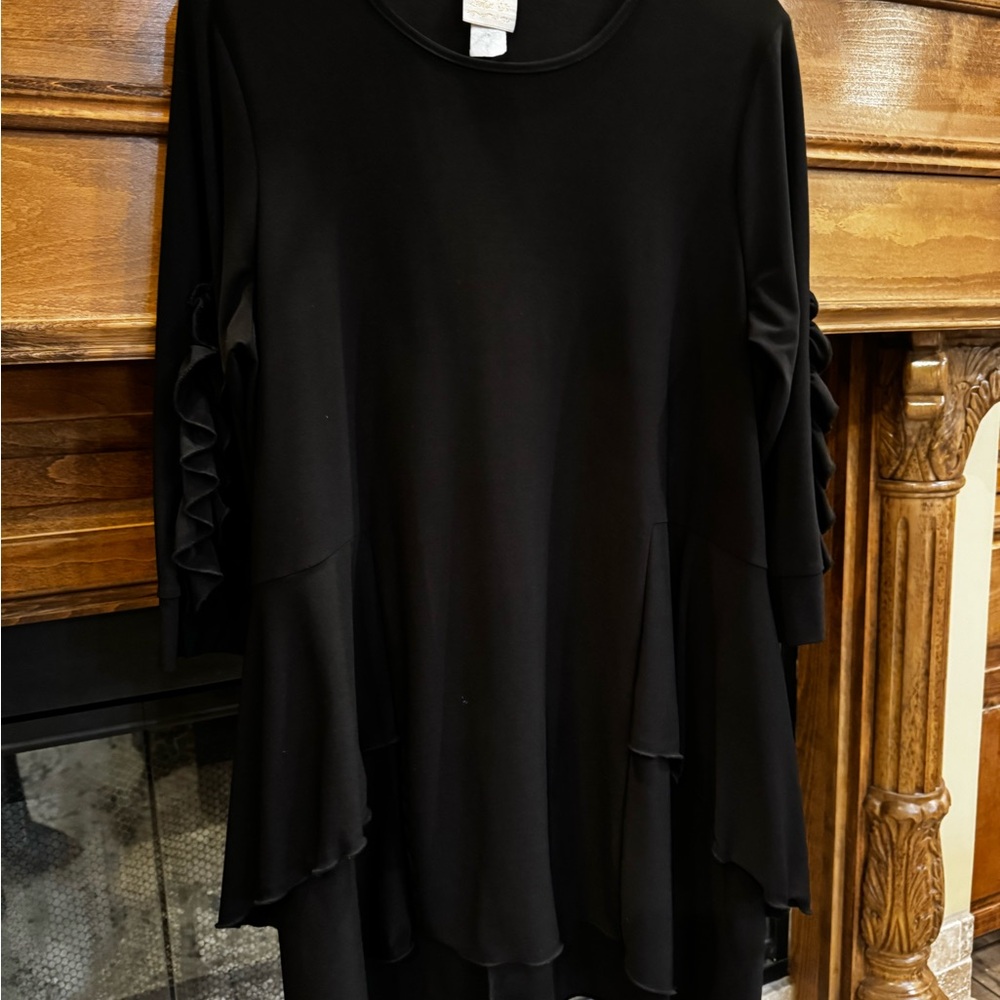Elegant Black Women's Tunic Top